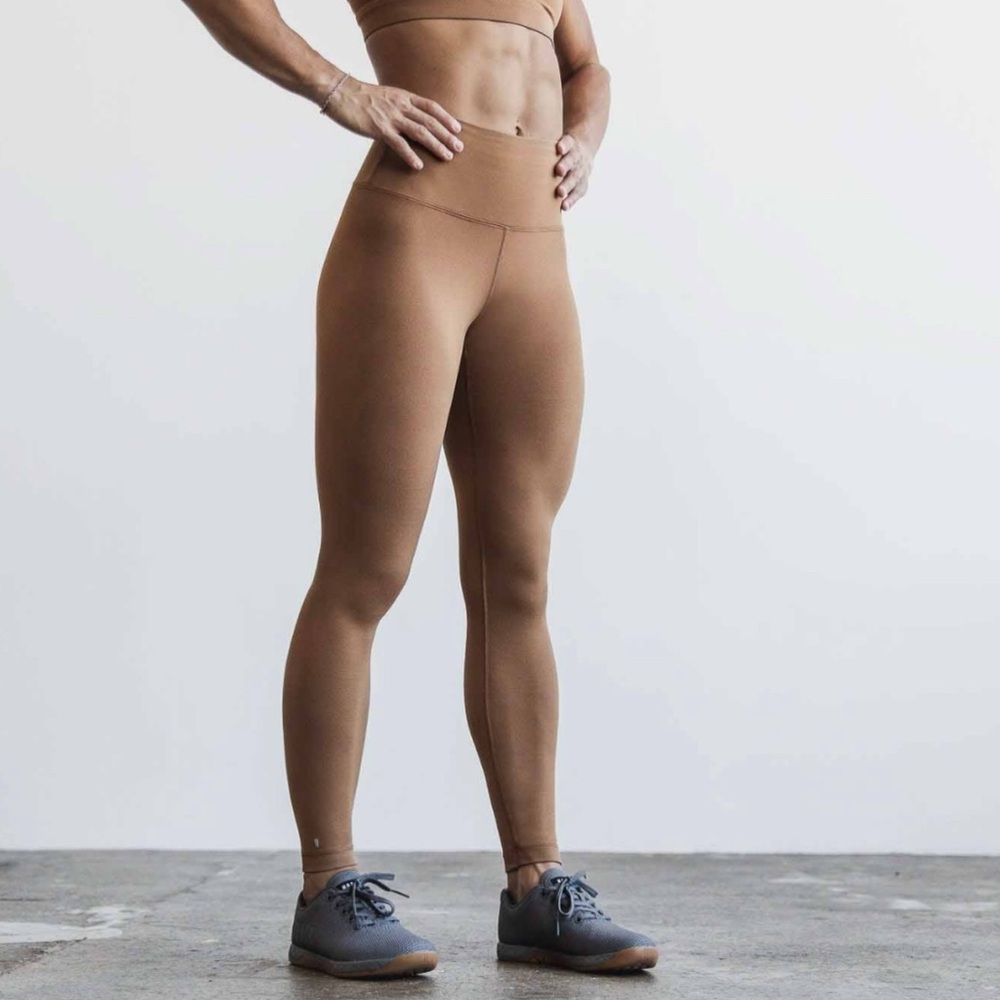 High-Waist Leggings in Brown - Women
